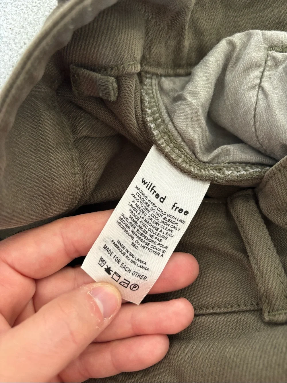 Wilfred Free Olive Cargo Tapered Utility Pants Size 10 Minimalist - Picture 10 of 12